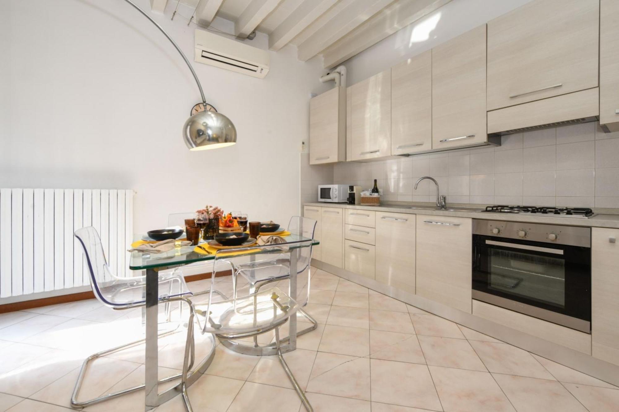 Desenzanoloft Official Partner Marriott Homes & Villas - Le Petit Bijou - Restyling 2025 - Downtown 代森扎诺-德尔加达 外观 照片